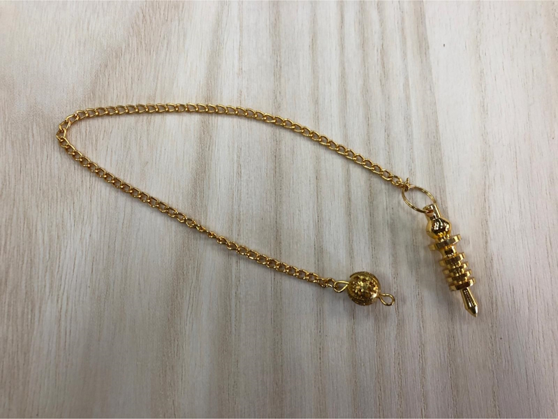 Péndulo Isis mini dorado